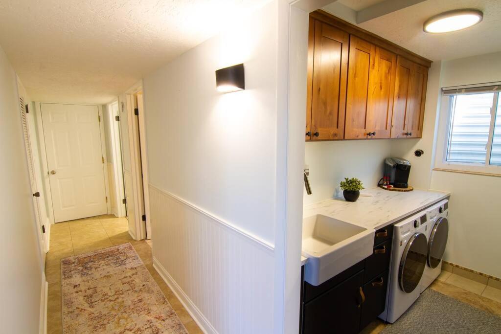 Cottonwood Heights - Lower Level Of Mountain Home! Bagian luar foto